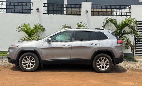 Acheter Occasion Voiture Jeep Cherokee Other à Lomé, Maritime Acheter Occasion Voiture Jeep Cherokee Other à Lomé, Maritime