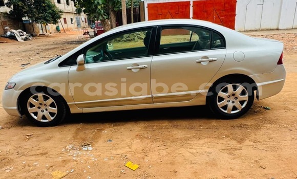 Buy Used Honda Civic Silver Car in Aneho in Togo Buy Used Honda Civic Silver Car in Aneho in Togo