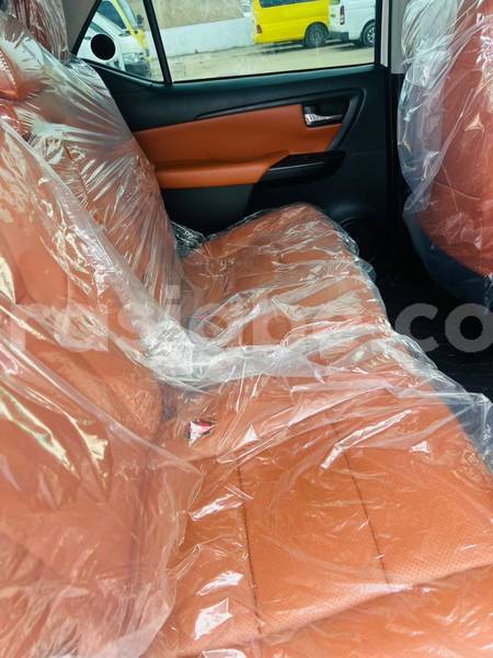 Big with watermark toyota fortuner togo lome 11710