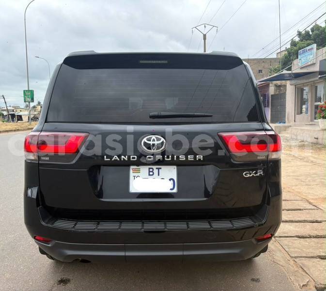 Big with watermark toyota land cruiser togo lome 11713