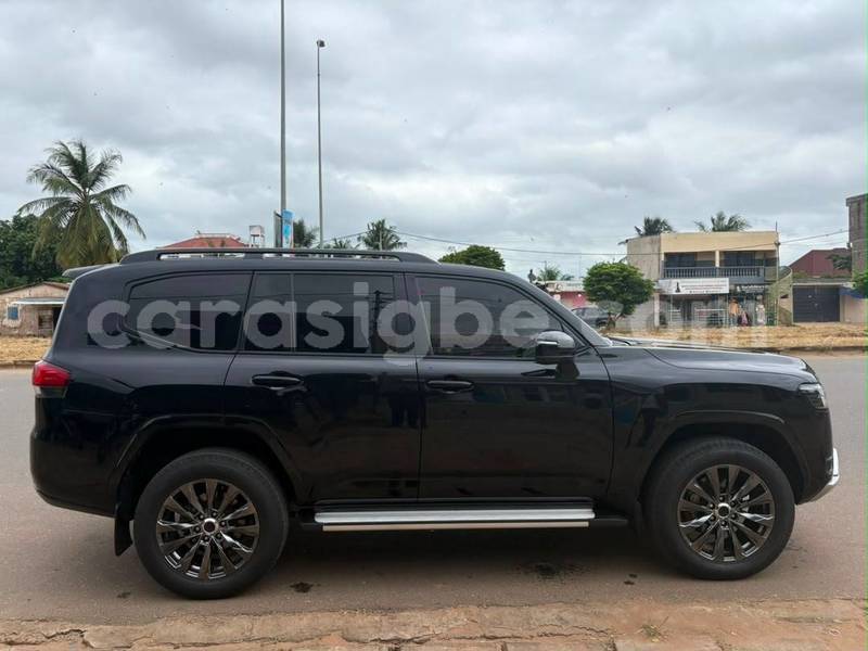 Big with watermark toyota land cruiser togo lome 11713