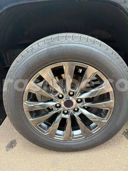 Big with watermark toyota land cruiser togo lome 11713