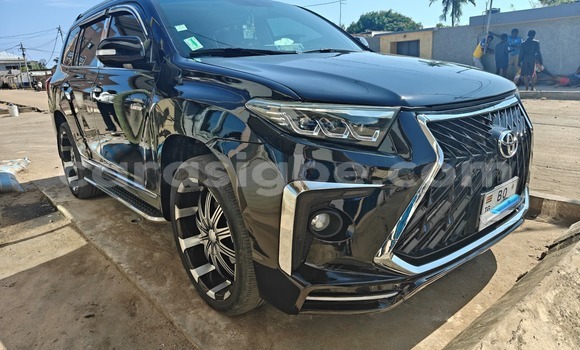 Acheter Occasion Voiture Toyota Highlander Noir à Lomé, Maritime Acheter Occasion Voiture Toyota Highlander Noir à Lomé, Maritime