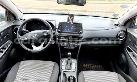 Buy Used Hyundai Kona Silver Car in Lome in Maritime Buy Used Hyundai Kona Silver Car in Lome in Maritime
