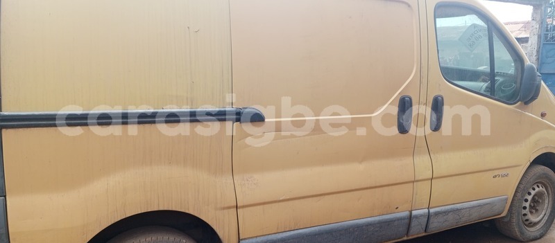 Big with watermark renault 10 maritime lome 11722