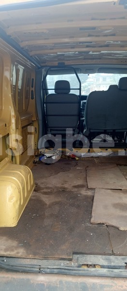 Big with watermark renault 10 maritime lome 11722