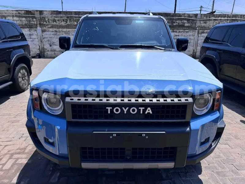 Big with watermark toyota prado togo lome 11726