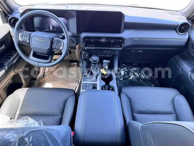 Big with watermark toyota prado togo lome 11726