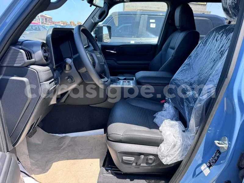Big with watermark toyota prado togo lome 11726
