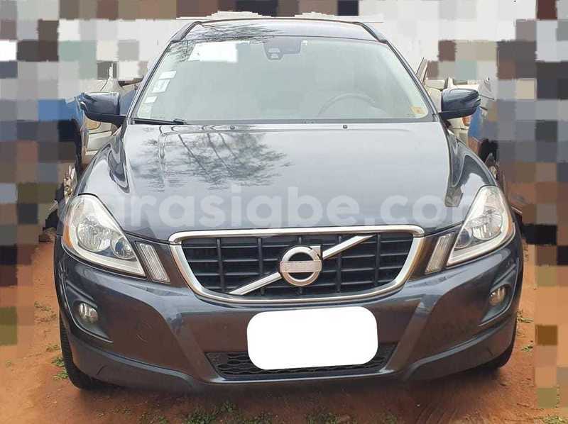 Big with watermark volvo xc60 togo lome 9846