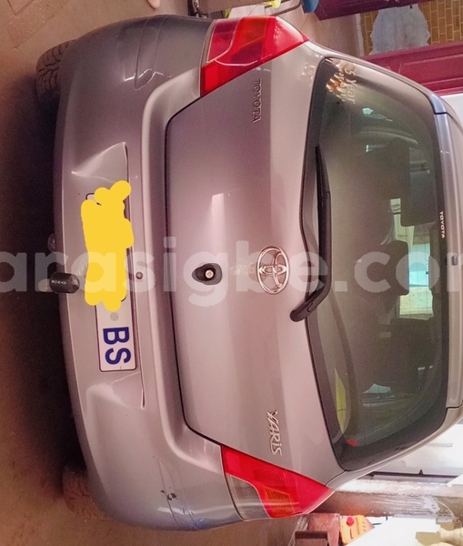 Big with watermark toyota yaris maritime lome 11729