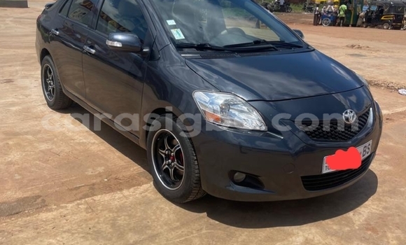 Buy Used Toyota Yaris Black Car in Lome in Maritime