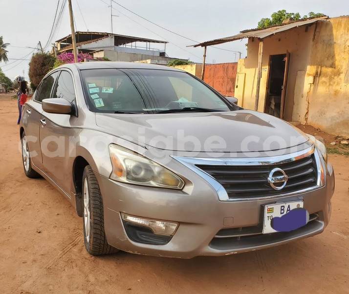 Big with watermark nissan altima maritime lome 11731