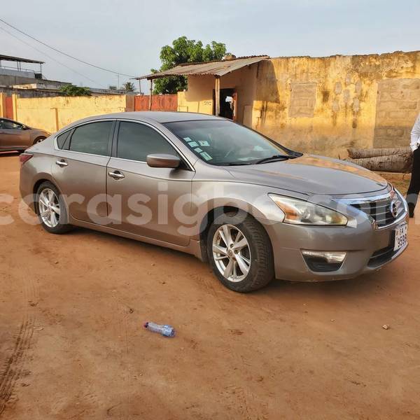 Big with watermark nissan altima maritime lome 11731