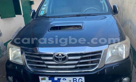 Buy Used Toyota Hilux Black Car in Lome in Maritime