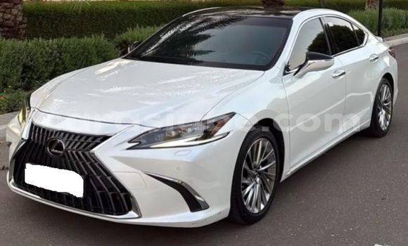 Acheter Occasion Voiture Lexus ES Blanc à Lomé, Togo