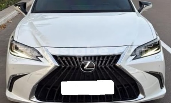 Acheter Occasion Voiture Lexus ES Blanc à Lomé, Togo Acheter Occasion Voiture Lexus ES Blanc à Lomé, Togo