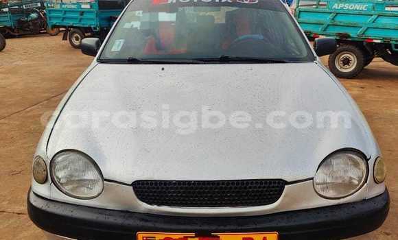 Acheter Occasion Voiture Toyota Corolla Verso Gris à Lomé, Maritime