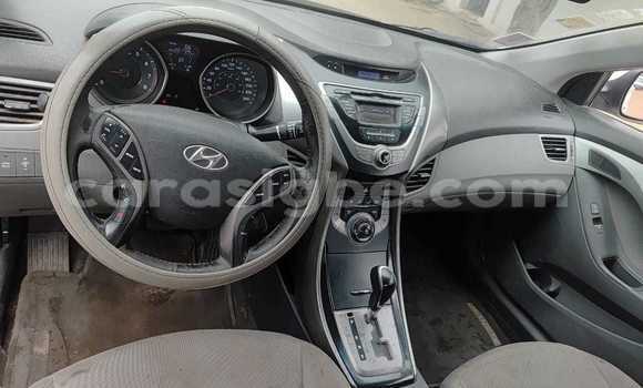 Acheter Occasion Voiture Hyundai Elantra Blanc à Lomé, Maritime Acheter Occasion Voiture Hyundai Elantra Blanc à Lomé, Maritime