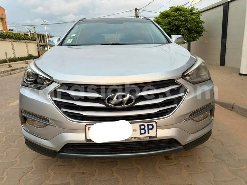 Big with watermark hyundai santa fe maritime lome 11762