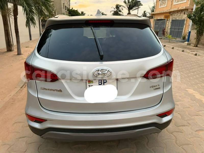 Big with watermark hyundai santa fe maritime lome 11762