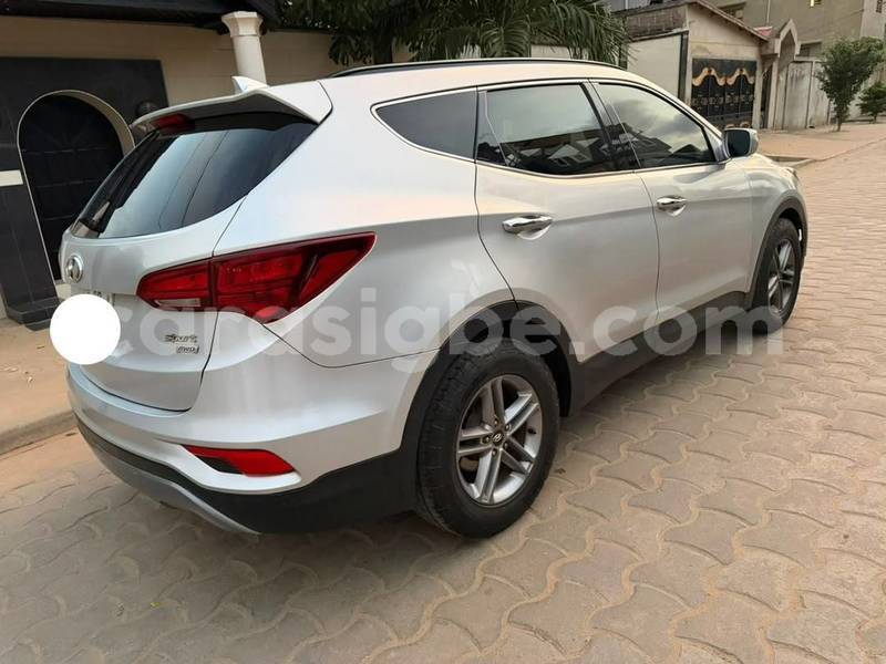 Big with watermark hyundai santa fe maritime lome 11762