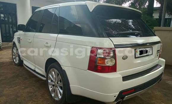 Buy Used Land Rover Range Rover White Car in Lome in Maritime Buy Used Land Rover Range Rover White Car in Lome in Maritime