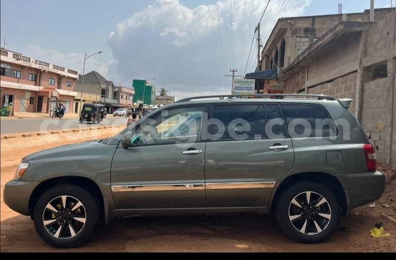 Big with watermark toyota highlander maritime lome 11766
