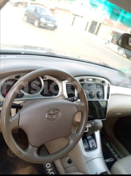 Big with watermark toyota highlander maritime lome 11766