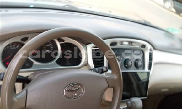 Acheter Occasion Voiture Toyota Highlander Vert à Lomé, Maritime Acheter Occasion Voiture Toyota Highlander Vert à Lomé, Maritime