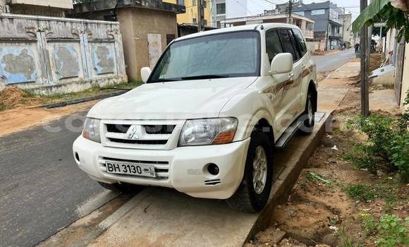 Acheter Occasion Voiture Toyota Land Cruiser Beige à Kara, Togo