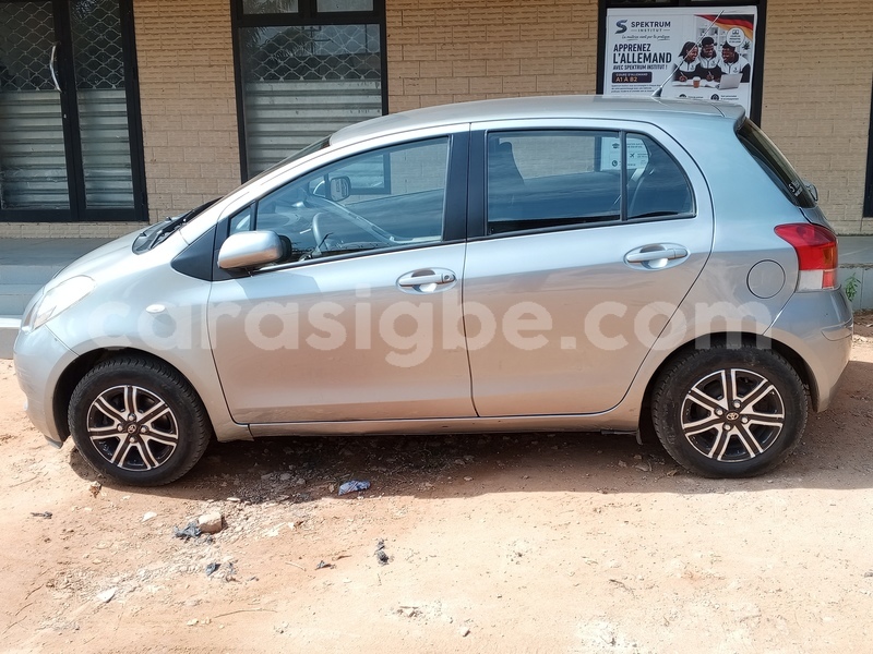 Big with watermark toyota yaris maritime lome 11768