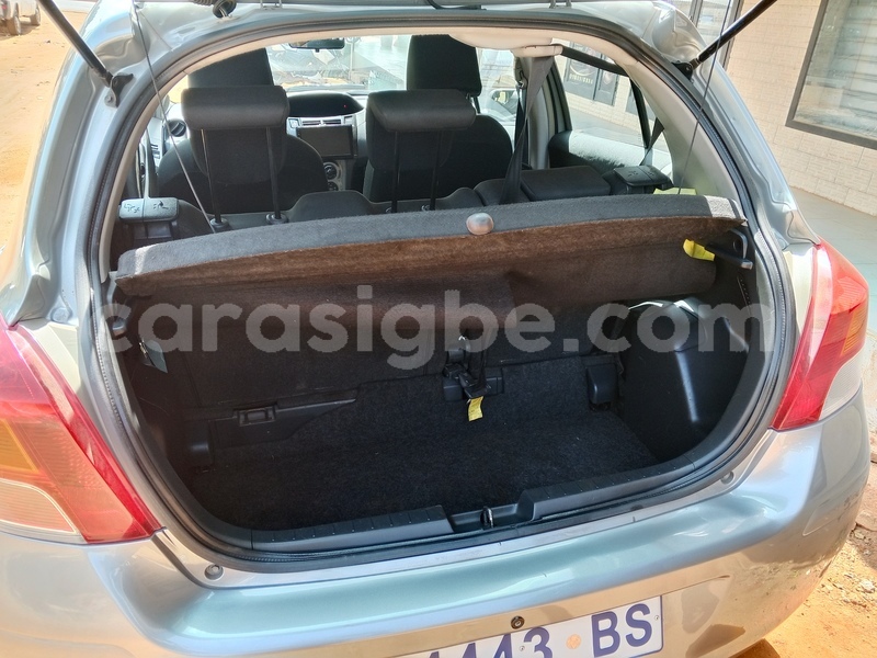 Big with watermark toyota yaris maritime lome 11768