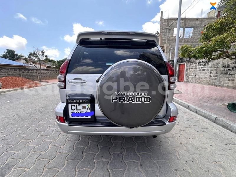Big with watermark toyota prado maritime aneho 11769