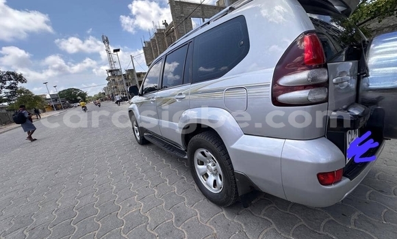 Acheter Occasion Voiture Toyota Prado Blanc à Aneho, Maritime Acheter Occasion Voiture Toyota Prado Blanc à Aneho, Maritime