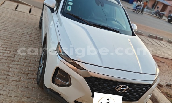 Acheter Neuf Voiture Hyundai Santa Fe Blanc à Lomé, Maritime Acheter Neuf Voiture Hyundai Santa Fe Blanc à Lomé, Maritime