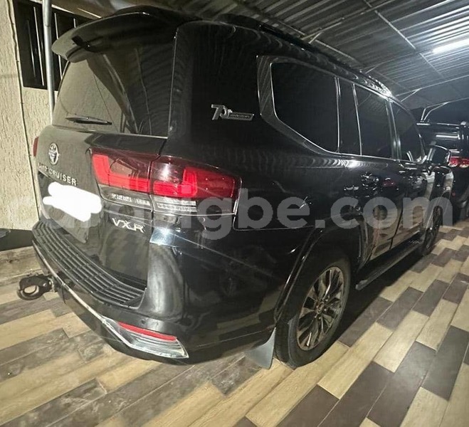 Big with watermark toyota land cruiser maritime lome 11773