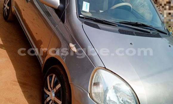 Acheter Occasion Voiture Toyota Yaris Gris à Lomé, Maritime