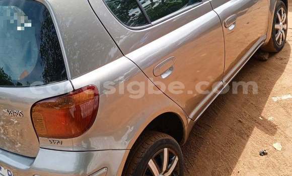 Acheter Occasion Voiture Toyota Yaris Gris à Lomé, Maritime Acheter Occasion Voiture Toyota Yaris Gris à Lomé, Maritime