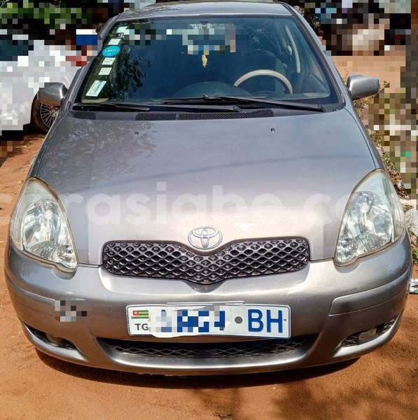 Big with watermark toyota yaris maritime lome 11779