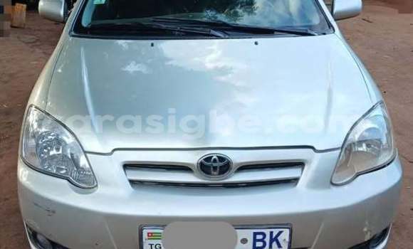 Acheter Occasion Voiture Toyota Corolla Gris à Lome, West africa