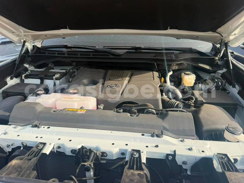 Big with watermark toyota tundra togo lome 11791