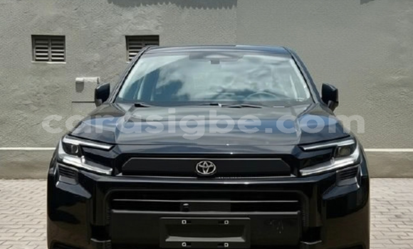 Acheter Neuf Voiture Toyota RAV4 Noir à Lomé, Maritime Acheter Neuf Voiture Toyota RAV4 Noir à Lomé, Maritime