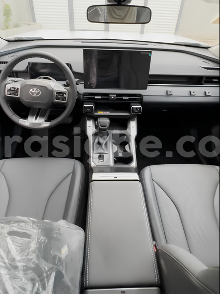 Big with watermark toyota rav4 maritime lome 11793
