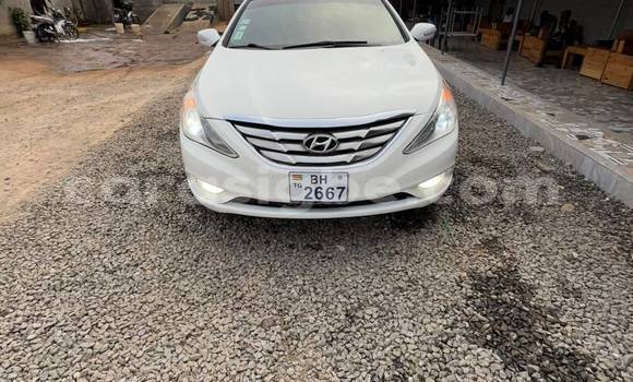 Acheter Occasion Voiture Hyundai Sonata Blanc à Lomé, Maritime