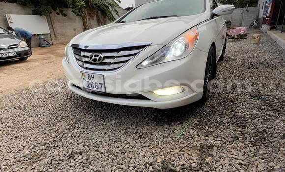 Acheter Occasion Voiture Hyundai Sonata Blanc à Lomé, Maritime Acheter Occasion Voiture Hyundai Sonata Blanc à Lomé, Maritime