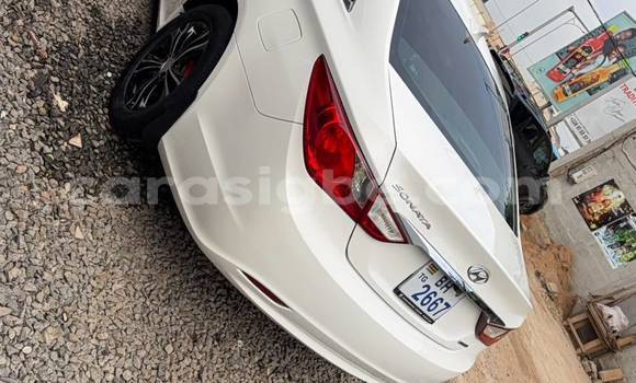 Acheter Occasion Voiture Hyundai Sonata Blanc à Lomé, Maritime Acheter Occasion Voiture Hyundai Sonata Blanc à Lomé, Maritime