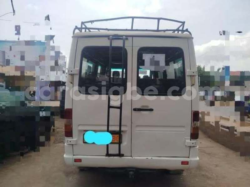 Big with watermark mercedes benz 190 series maritime lome 11807