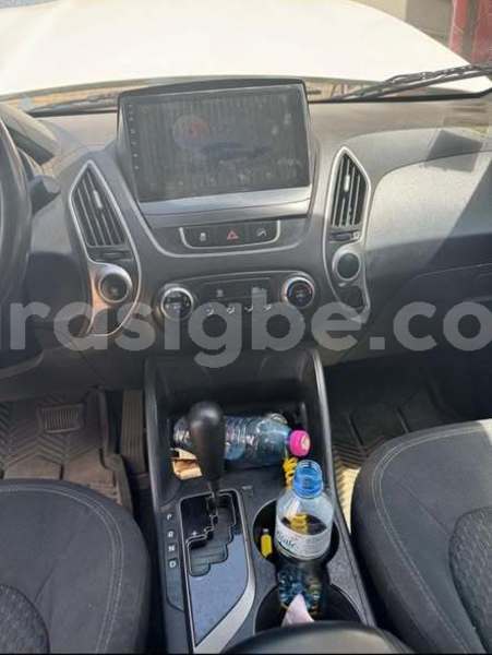 Big with watermark hyundai tucson west africa lome 11812