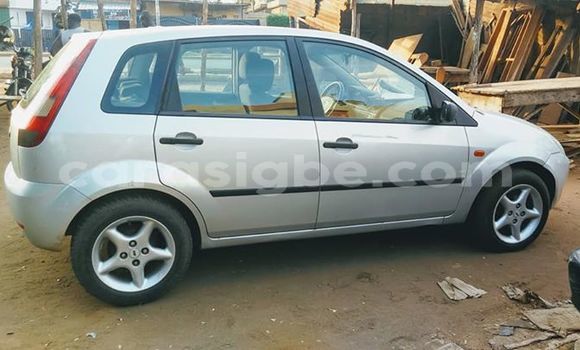 Acheter Occasion Voiture Ford Fiesta Gris à Lomé, Maritime